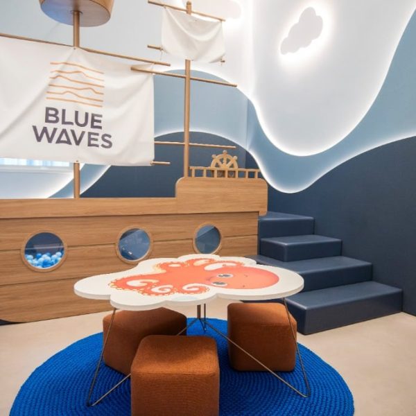 Blue Waves 11